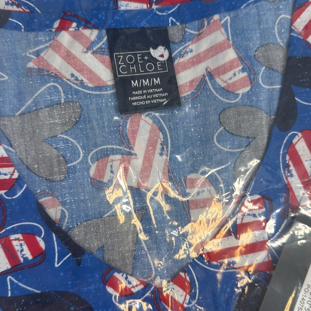 Zoe Chloe Heartland scrub top NWT multiple sizes - Picture 6 of 8